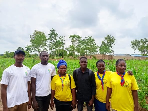 Reboisement à Parakou : une action commune pour un avenir durable entre l&rsquo;ONG Save Our Planet et l&rsquo;Association des Guides du Bénin