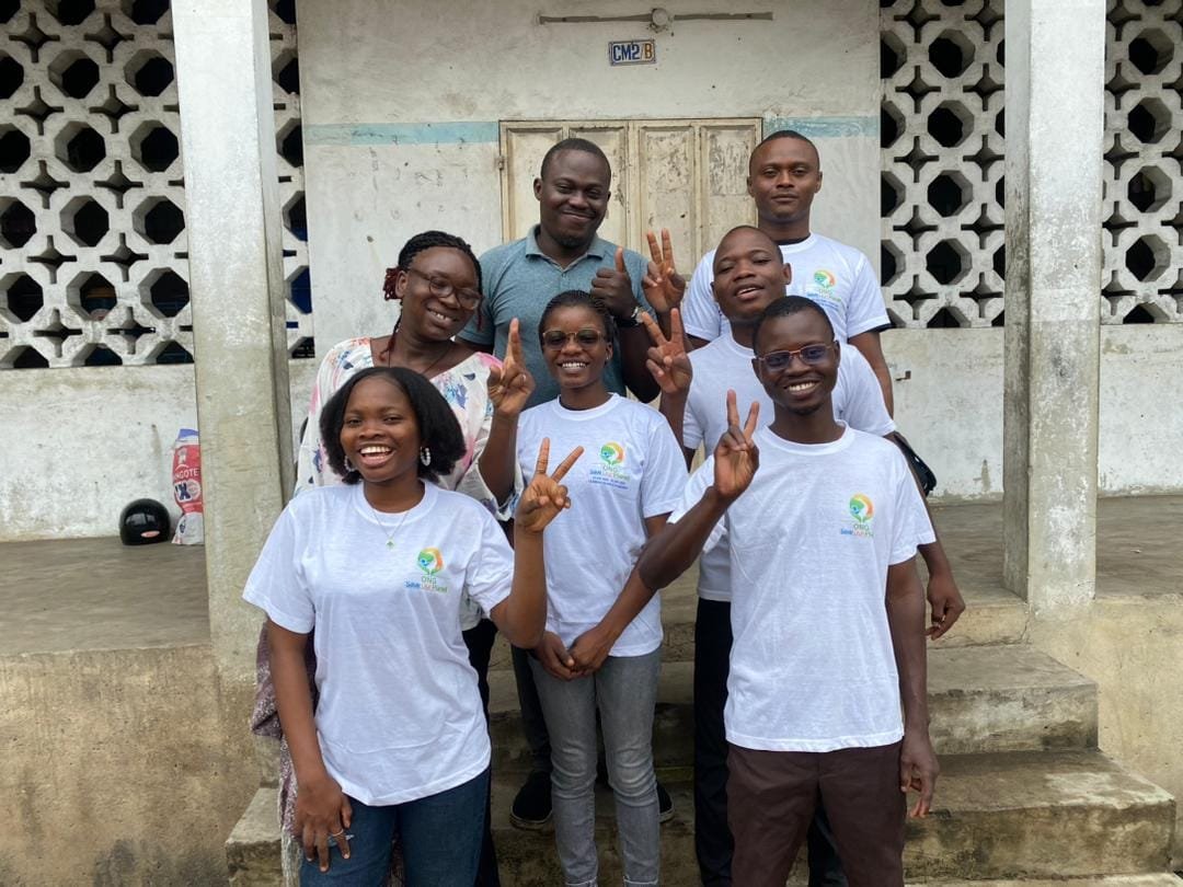 Célébration des 5 ans de Save Our Planet à Cotonou : une empreinte verte à l&rsquo;école Hindé 2